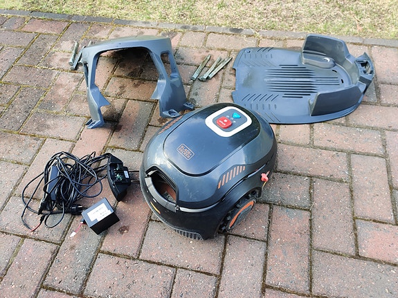 Robottileikkuri B&D / Robomow