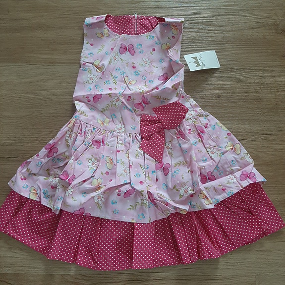 Kinderit ihana uusi mekko 110cm
