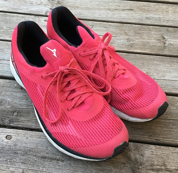 Mizuno Duel Sonic juoksukengät, koko 39