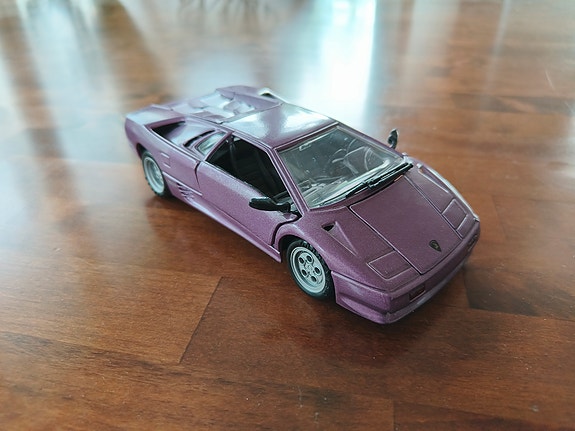Lamborghini Diablo pienoismalli