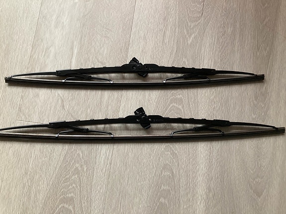 Käyttämättömät Bosch pyyhkijänsulat TWIN Spoiler 584S