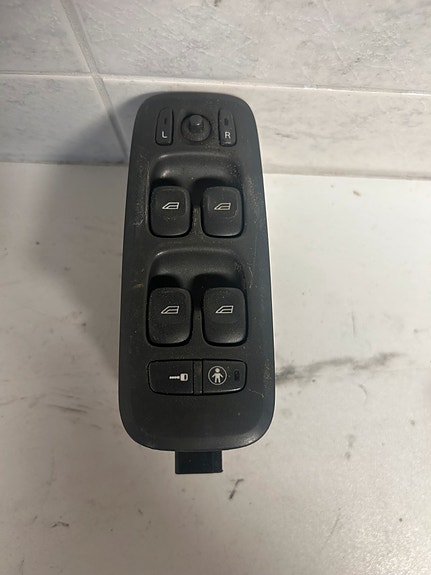 Volvo ikkunakatkaisinpaneeli