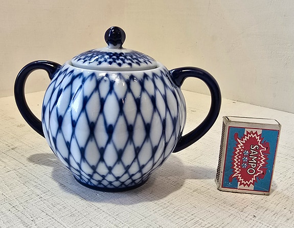 Lomonosov sininen verkko, Cobalt Net sokerikko