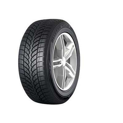 Ajamattomat Bridgestone 235/45R19 Keski-Euroopan kitkat kesärenkaiksi rahteineen