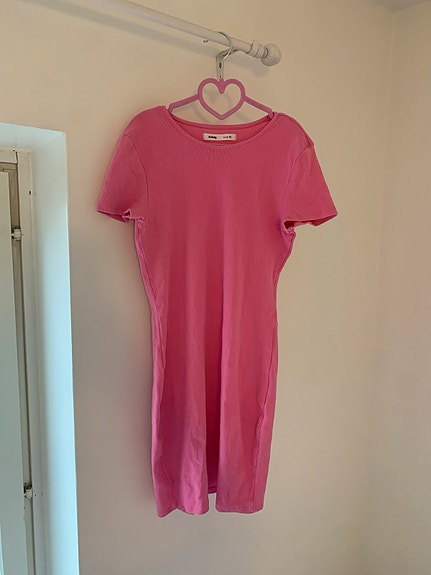 Sinsay pinkki mekko