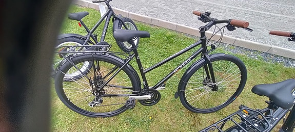 Uusi Naisten hybridipyörä