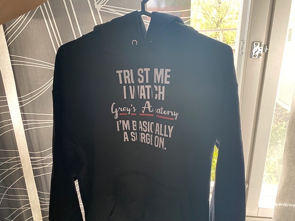 Unisex Grey's Anatomy huppari. Kokoa M