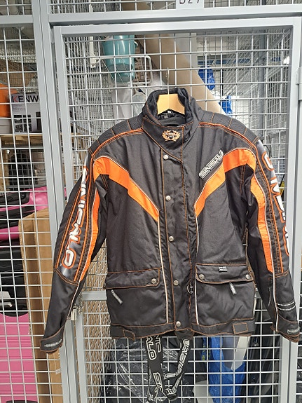 Product image 4 of 9