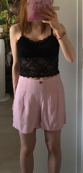 Naisten vaaleanpunaiset shortsit XS Veromoda