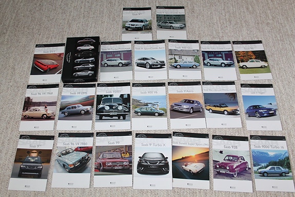22kpl SAAB esitteitä 9000 , 900 , 96 , 99 , 97X , 93X , 95 Aero , 92B ym esite