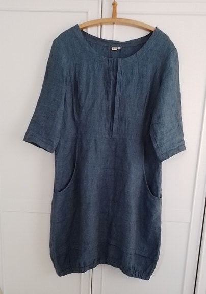 Sininen pellava/villa mekko koko 50, huovutettu turkoosi laukku