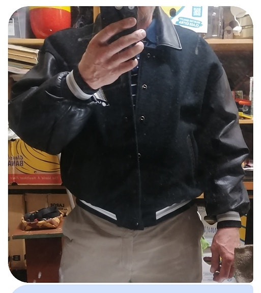 Product image 1 of 8