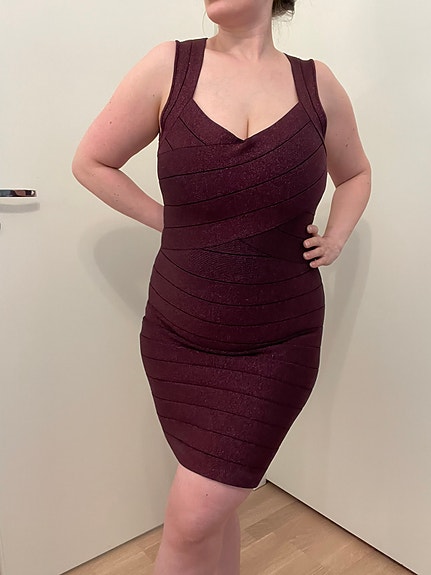 Guess violetti bodycon mekko koko 38