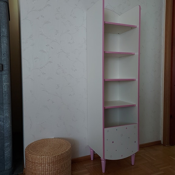 Kirjahylly  / Lasten hylly UUSI