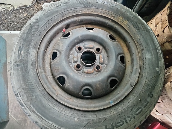 13" vanteita 4x100 jaolla