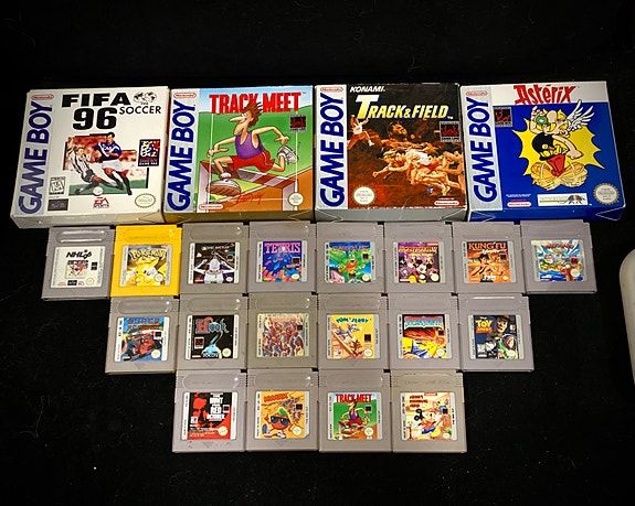 Game boy pelejä
