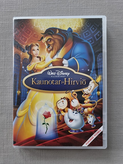 DVD Kaunotar ja hirviö