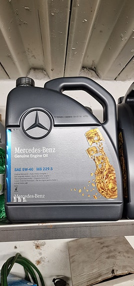 MB GLK 280 (x204,w204) varaosia sekä muita autotarvikkeita