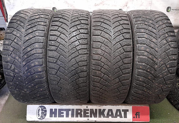 205/50 R17" Käytetyt Nastarenkaat