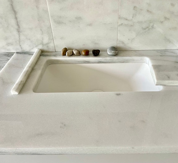 Bianco Ibiza -marmorilaattaa 280x280x10 - heti varastosta