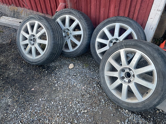 Audi Oem 17” Vanteet Kesärenkailla