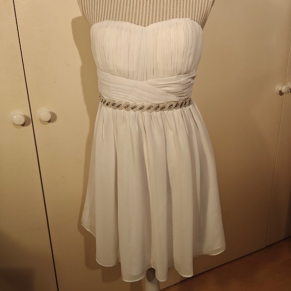 Olkaimeton mekko, 40
