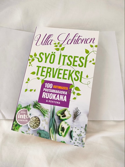 Kirja Syö itsesi terveeksi 3€ Ulla Lehtonen