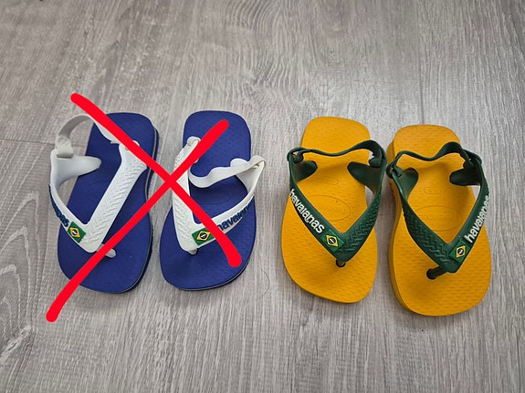 1 kpl Havaianas sandaalit (siniset myydyt)