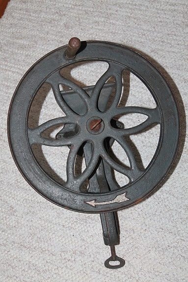 Product image 1 of 8