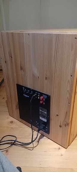 Aktiivi Subbari 12"  esim kotiteatteriin