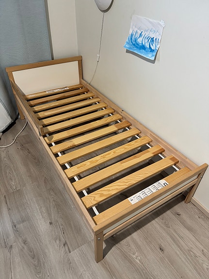 Ikea Sniglar junnusänky