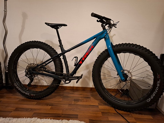 Uudenveroinen Trek Farley 5