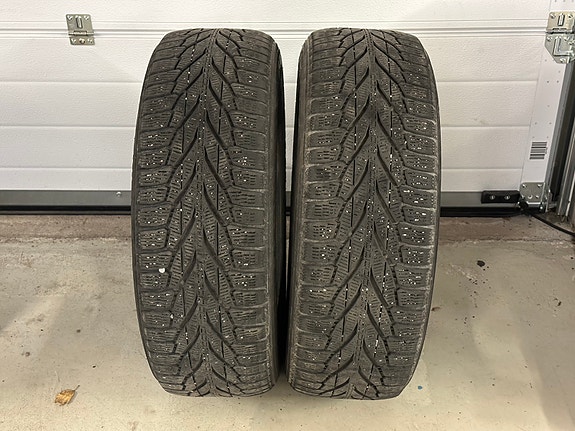 Nokian kitkarenkaat 235/65-17