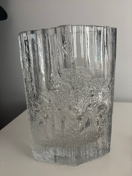 Iittala Pinus -maljakko, Tapio Wirkkala (21 cm)