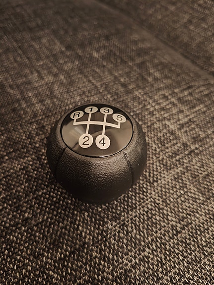 Opel astra g vaihdekepin nuppi