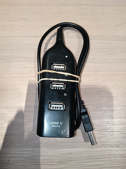 USB 2.0-Hubi 4 Portille