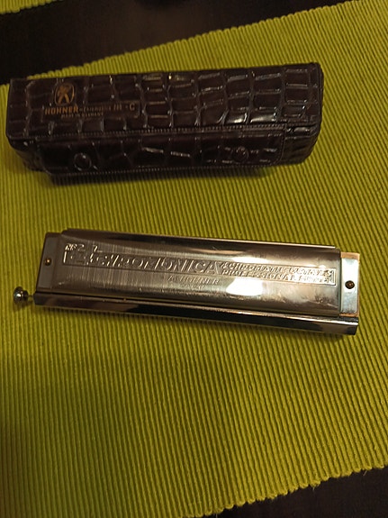 M. HOHNER