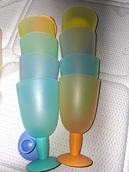 Tupperware samba-lasit ja mokkakuppeja ym