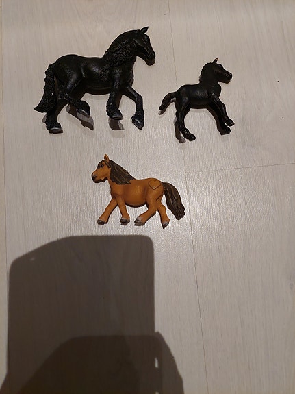 Schleich hevonen, poni ja varsa