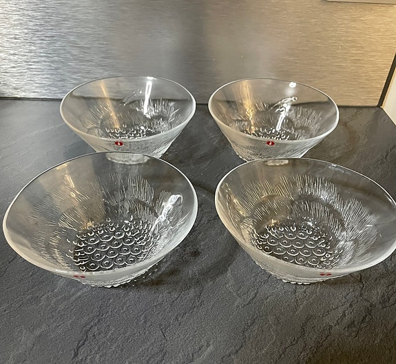 Nuutajärvi, Pioni jälkiruokakulho, 4 kpl