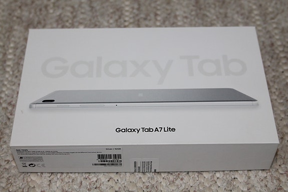 UUSI Samsung Galaxy Tab A7 Lite tabletti 32GB käyttämätön paketissa hopea