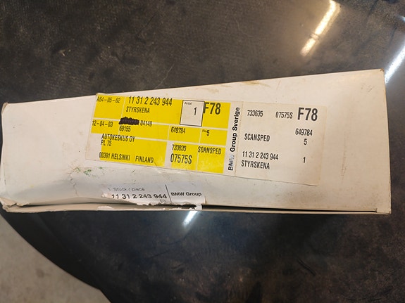 BMW M51D25 uudet jakopään osat
