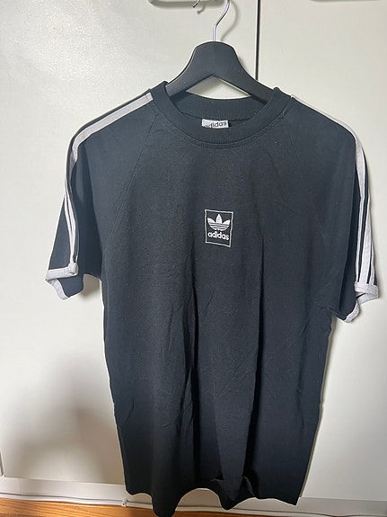 Adidas T-Paidat (Vintage)