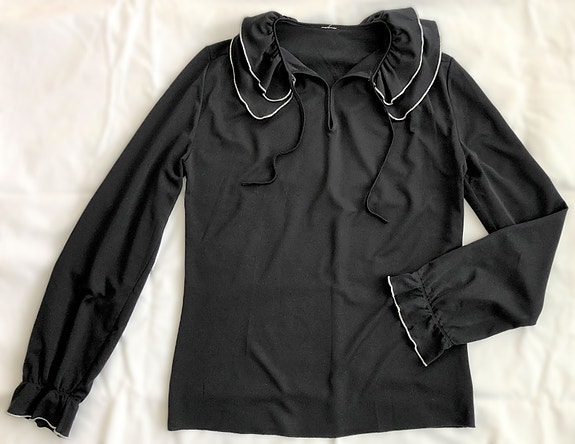 VINTAGE 70-luvun boho röyhelöpaita paita musta hopea lurex 70s retro XS S