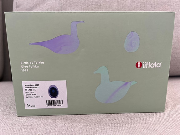 Iittala/ oiva toikka vuosimuna
