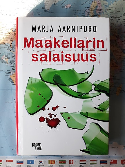Marja Aarnipuro: Maakellarin salaisuus -kirja