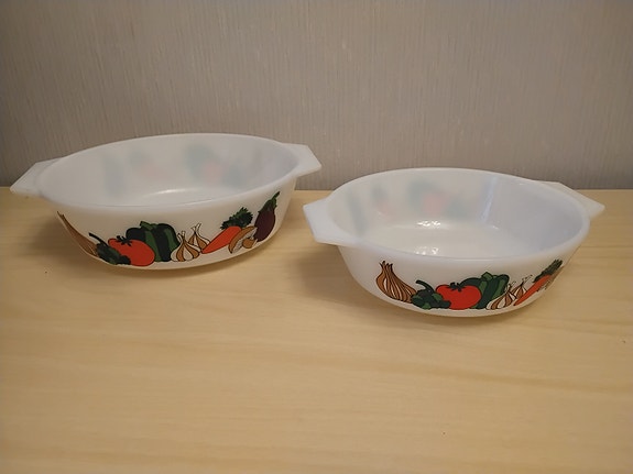 Pyrex-uunivuoka 2 kpl, vintage