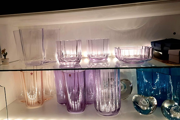 Iittala Lilaa tarjolla