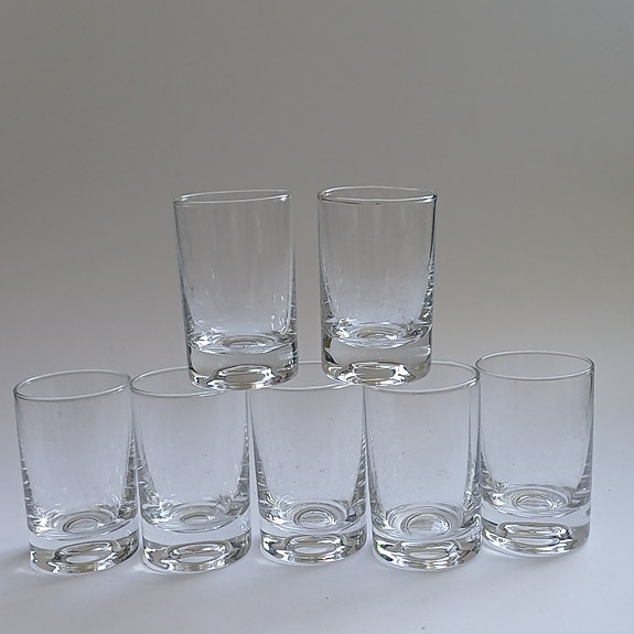 Vesa snapsilasi, Erkki Vesanto, Iittala