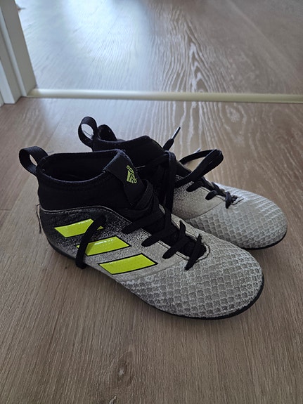 Adidas Ace Tango turf jalkapallokengät